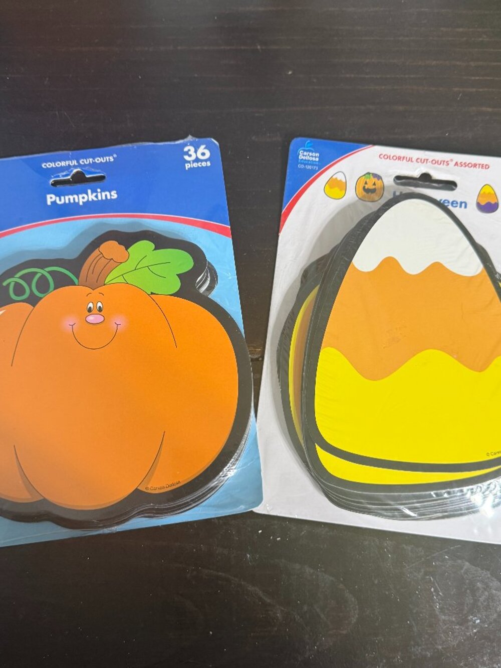 Carson Dellosa Vintage Y2K Smiling Pumpkins Halloween Die Cut Outs Fall Candy 2